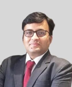 Dr. Vinit Shah MBBS (KEM, Mumbai), MS (AIIMS, New Delhi), DNB, FICO