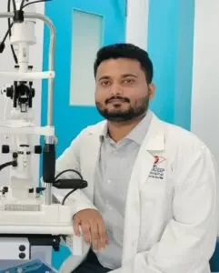 Dr. Akash Raut Consultant Vitreoretina Uvea ROP